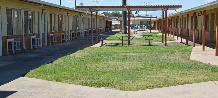 雷德布拉夫快捷美式旅馆(Gateway Inn)图片