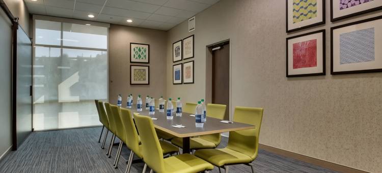 莱克星顿东-温彻斯特智选假日酒店(Holiday Inn Express LEXINGTON EAST - WINCHESTER by IHG)图片