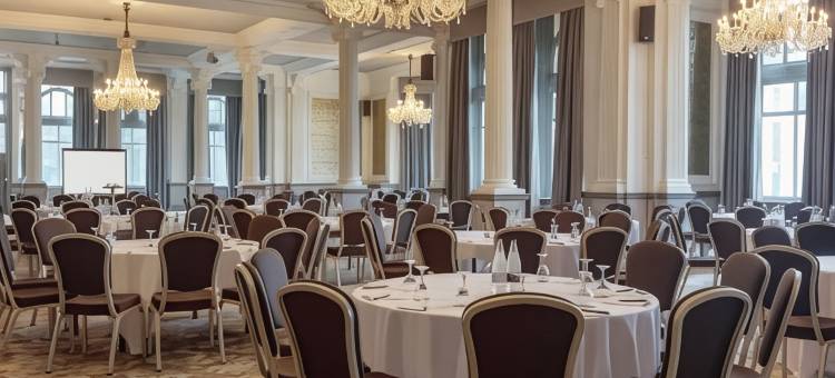 希尔顿逸林酒店约克郡Majestic酒店(Doubletree by Hilton Harrogate - Majestic Hotel & Spa)图片