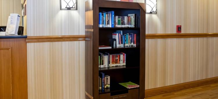 马其顿丽怡酒店(Country Inn & Suites by Radisson, Macedonia, Oh)图片