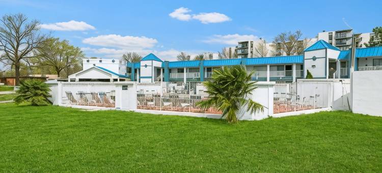 Super 8 by Wyndham Portsmouth - Norfolk(Super 8 by Wyndham Portsmouth - Norfolk)图片