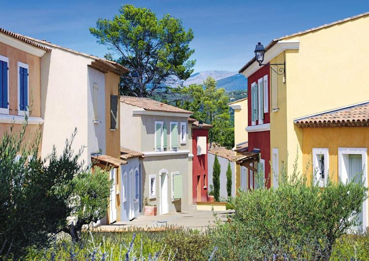 Lagrange Vacances Domaine de Fayence Over view