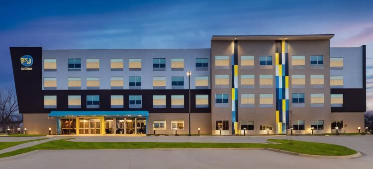 Tru By Hilton Oshkosh = Tru By Hilton 奥什科什(Tru by Hilton Oshkosh)图片