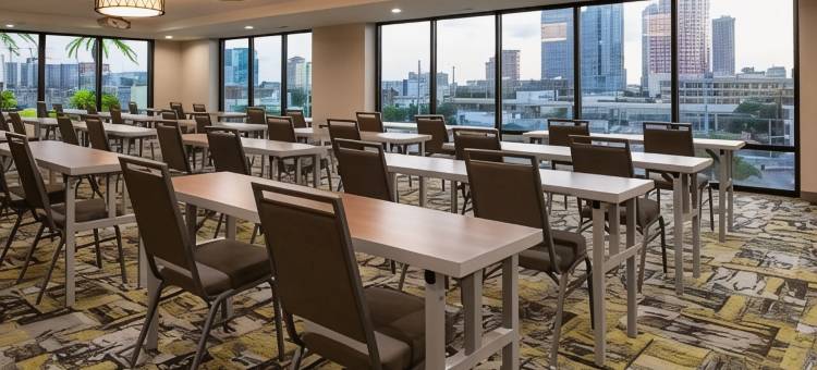 坦帕市中心运河区欢朋酒店(Hampton Inn Tampa Downtown Channel District, FL)图片