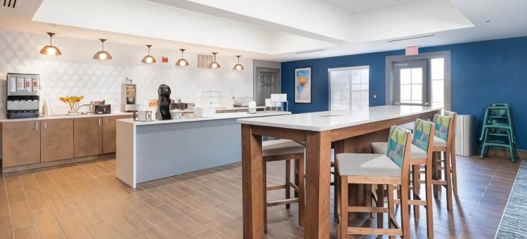 肖尼拉昆塔温德姆套房酒店(La Quinta Inn & Suites by Wyndham Shawnee)图片