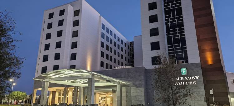欧文拉斯科利纳斯希尔顿使馆套房酒店(Embassy Suites by Hilton Irving Las Colinas)图片