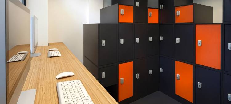 阿姆斯特丹市中心南轻松酒店(easyHotel Amsterdam City Centre South)图片