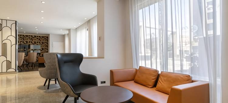 马德里埃克广场酒店(Exe Plaza)图片