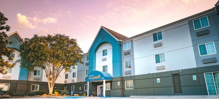 休斯顿-NASA克利尔莱克索尼斯塔简单套房酒店(Sonesta Simply Suites Houston – NASA Clear Lake)图片