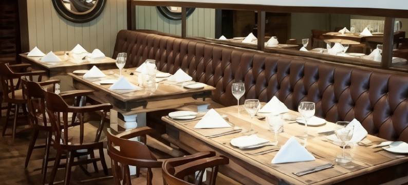 客栈牛排屋旅馆(The Tavern - Steakhouse and Lodge)图片