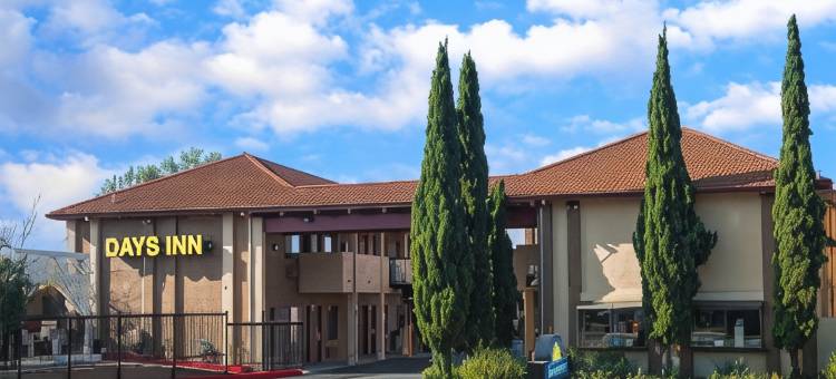 皮诺尔大学伯克利分校戴斯酒店(Days Inn by Wyndham Pinole Berkeley)图片