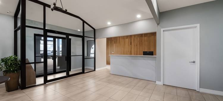 罗德威套房酒店(Rodeway Inn & Suites)图片