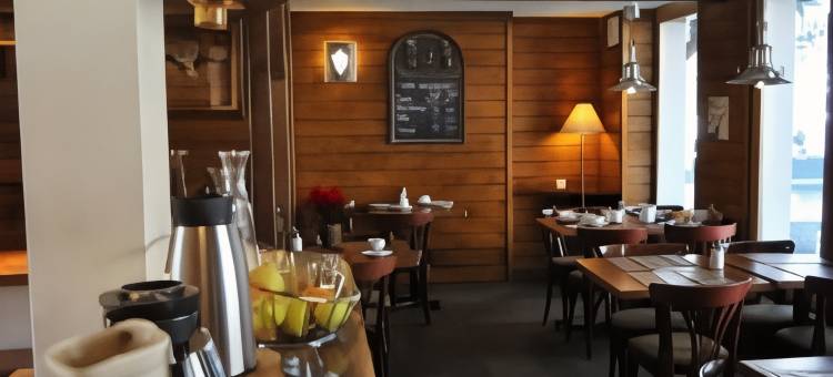 本杰尔尼翰勒格林套房酒店(LeGreen Suite Penjernihan)图片