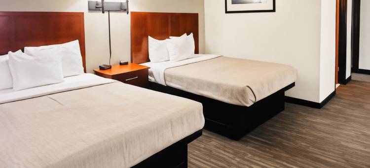 圣保罗明尼阿波利斯途中品质酒店(Quality Inn St. Paul-Minneapolis-Midway)图片