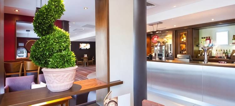 伦敦盖特威克机场 - 皇家庄园普瑞米尔酒店(Premier Inn London Gatwick Airport (Manor Royal))图片