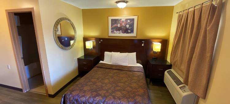 科菲维尔瑞佳酒店(Regal Inn Coffeyville)图片