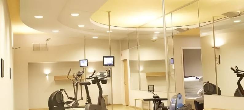 巴塞尔霍夫酒店(Kleinhuis Hotel Baseler Hof Hamburg)图片