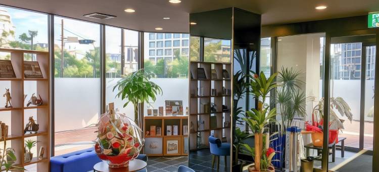 利夫马克斯酒店-三河安城站前店(HOTEL LiVEMAX Mikawaanjo Ekimae)图片