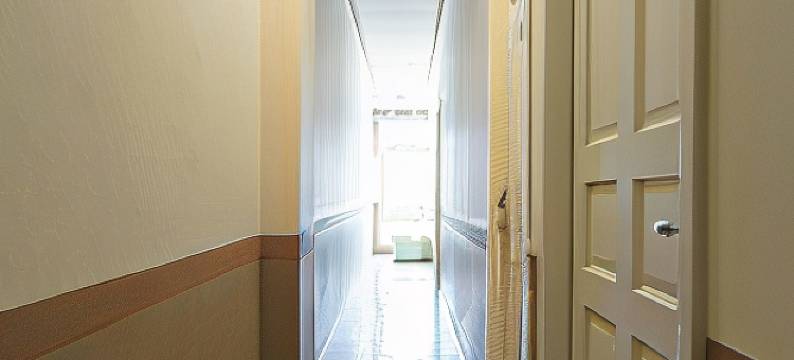 红多兹酒店-近巴淡岛波塔尼亚广场1号(RedDoorz Near Plaza Botania 1 Batam)图片