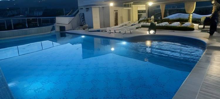 德罗拉套房酒店(Delora Hotel and Suites)图片
