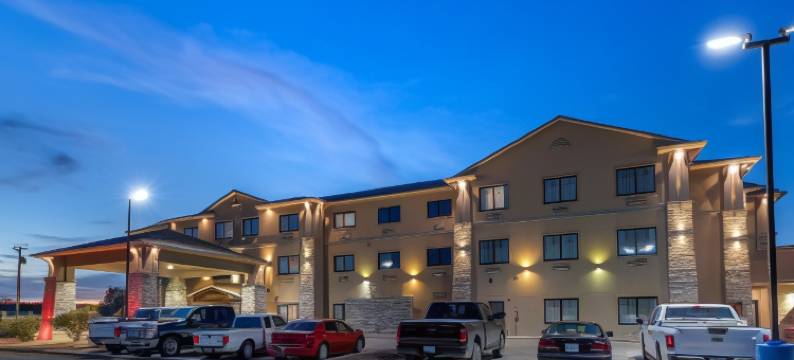 大湖贝斯特韦斯特优质酒店(Best Western Plus Big Lake Inn)图片