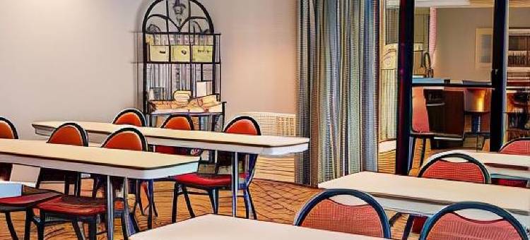 麦卡莱斯特舒适套房酒店(Comfort Suites McAlester)图片