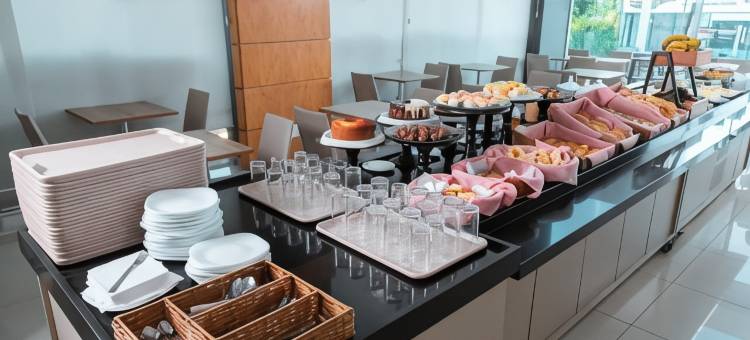 宜必思普鲁登特总统城 Manoel Goulart 酒店(Ibis Presidente Prudente Manoel Goulart)图片