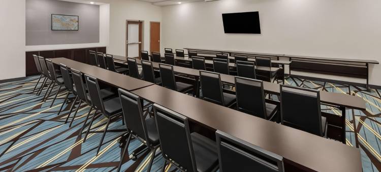 温德姆拉昆塔科勒尔维尔爱荷华市酒店及套房(La Quinta Inn & Suites by Wyndham Coralville Iowa City)图片