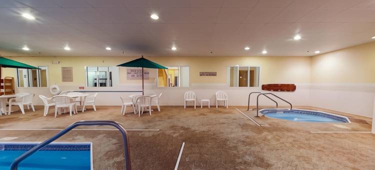 罗克福尔斯丽怡酒店(Country Inn & Suites by Radisson, Rock Falls, IL)图片