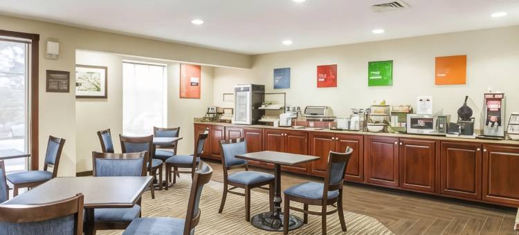 波普勒布拉夫北舒适酒店(Comfort Inn Poplar Bluff North)图片