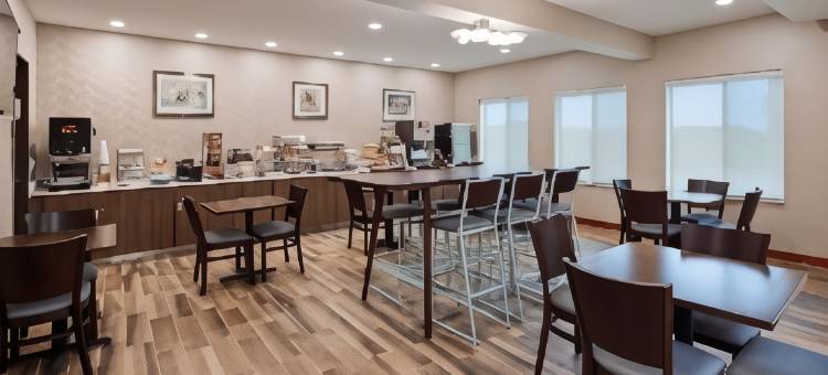 圣克莱斯维尔贝斯特韦斯特套房酒店(Best Western St. Clairsville Inn  Suites)图片