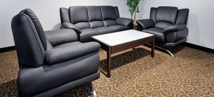 温莎东呗盟套房酒店-布拉德利机场(Baymont by Wyndham East Windsor Bradley Airport)图片