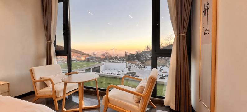 隐宿乡野精品民宿(彩沟路分店)图片