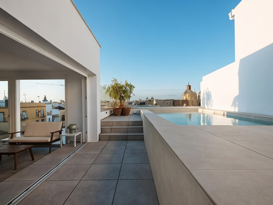 Eva推荐的Castellar泳池和露台