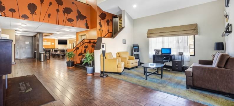 佛罗里达州利斯堡蔚景温德姆酒店(Wingate by Wyndham Leesburg Florida)图片