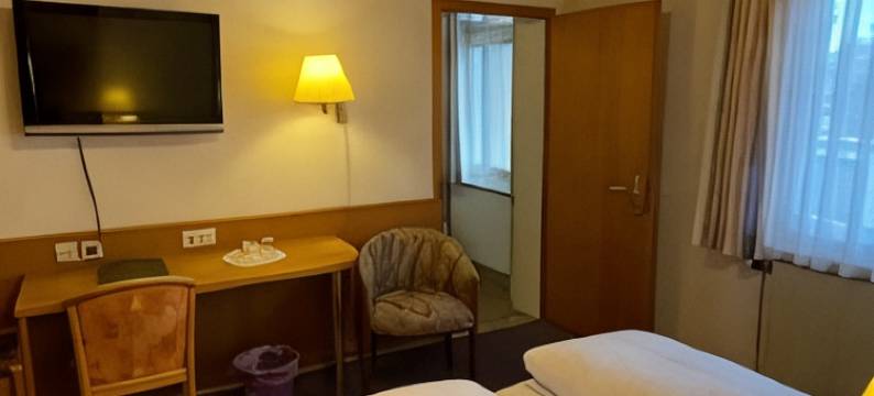 雷布斯托克酒店(Ferienwohnungen Rebstock)图片