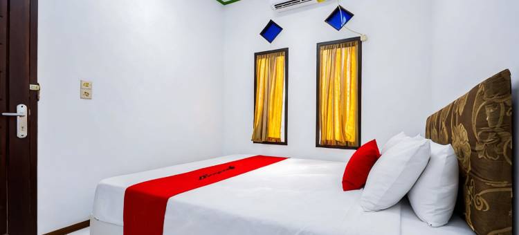 RedDoorz at Pondok Alief near Pantai Ujung Genteng 3图片