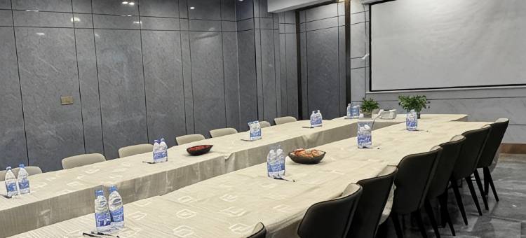 艺龙安云酒店(南京江宁东南大学南门店)图片