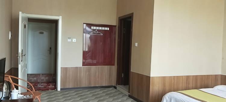腾飞商务宾馆(达拉特旗白塔公园店)图片