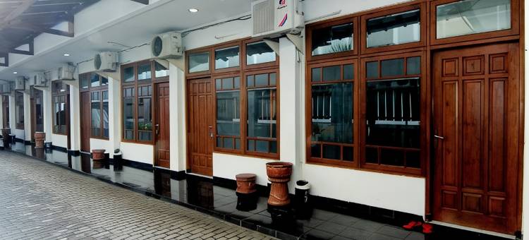 费维特拉斯亚里亚酒店(Hotel Fevytra Syariah)图片