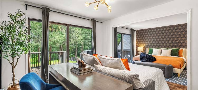 Luxe A-Frame, Stunning Views, Pickleball, Sauna, Mini Golf, Mins to Downtown AVL图片