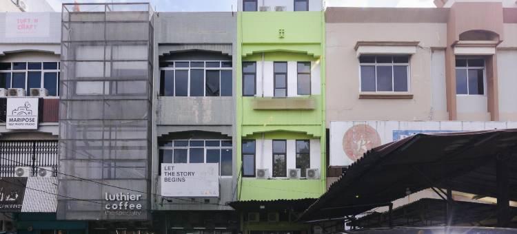 OYO 3929 8安高马斯酒店(RedDoorz at Jalan Bangau Palembang)图片