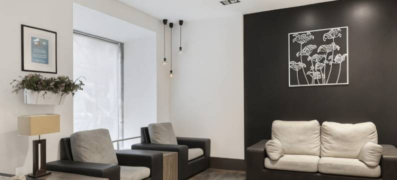 珀蒂宫特雷斯克鲁斯住宿(Petit Palace Tres Cruces)图片