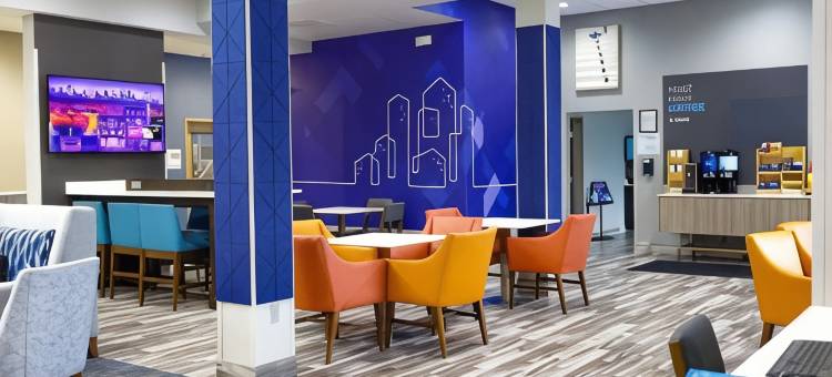 智选假日套房酒店孟菲斯(Holiday Inn Express & Suites Memphis Arpt Elvis Presley Blv)图片