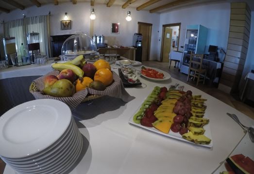 Hotel Villa Gustui MarisHotel Overview