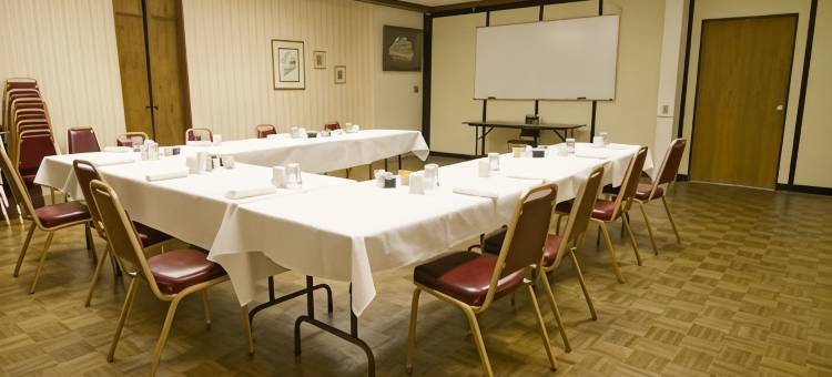 旅行者会议中心旅馆(Voyageur Inn and Conference Center)图片