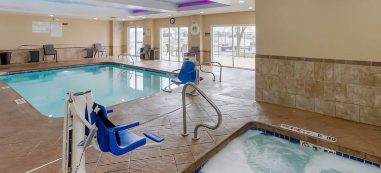 舒适套房酒店-伍兹克罗斯/盐湖城北(Comfort Inn & Suites Woods Cross - Salt Lake City North)图片