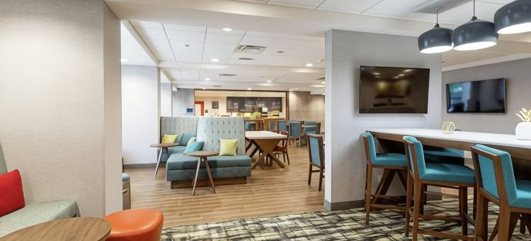 麦迪逊欢朋酒店(Hampton Inn Madison)图片