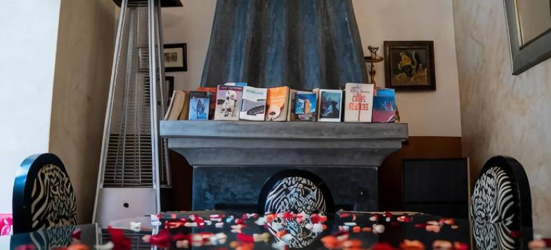 罗曼斯摩洛哥传统庭院住宅(Riad Romance)图片