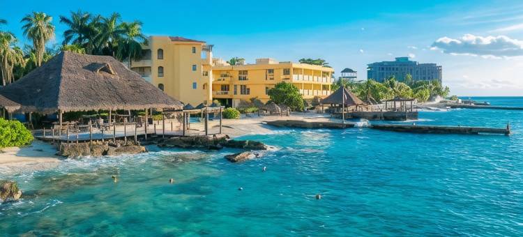 蔚蓝海滩酒店-高尔夫/水肺潜水/Spa(Playa Azul Cozumel)图片